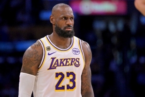 Skip继续开火:詹姆斯只是长寿GOAT 最终不过是伪GOAT