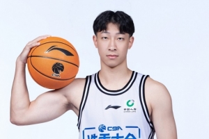 广州主帅:满意宋昕澔的表现 但他在关键时刻的处理球还需要提高